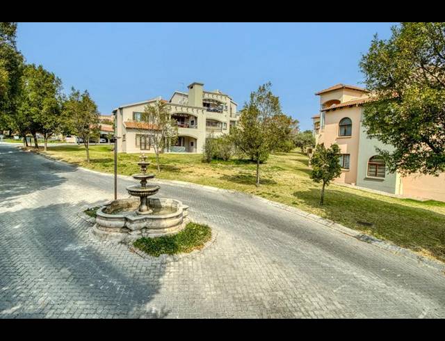 1 BEDROOM APARTMENT FOR SALE IN NORTH RIDING